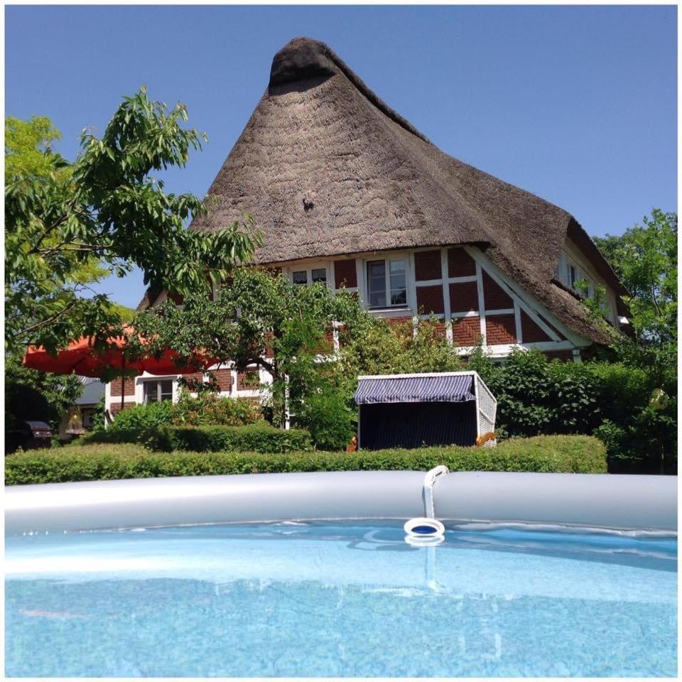 Altes Landhaus Oste, Klavier Appartement, 2 Zimmer Mit Kamin Hemmoor Εξωτερικό φωτογραφία